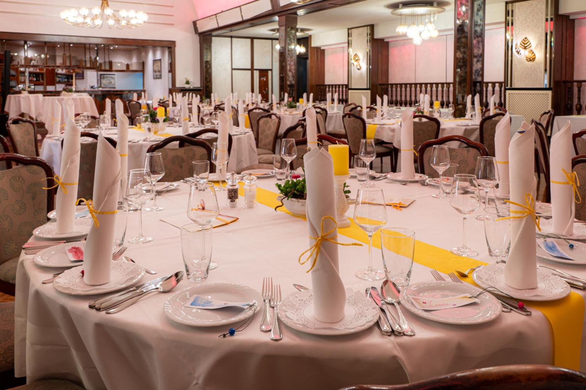 Hotel Zur Post Neubruchhausen Екстер'єр фото