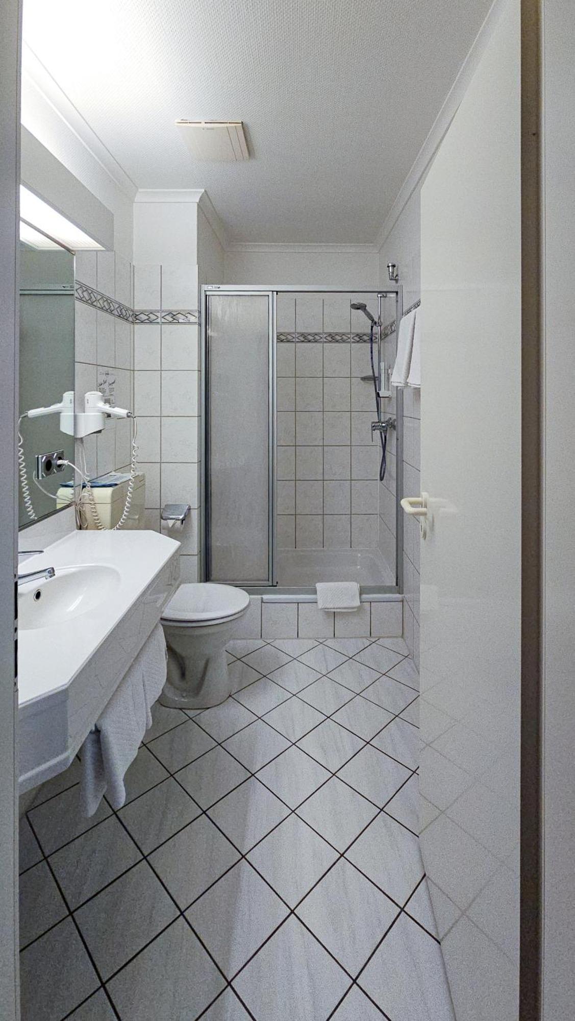 Hotel Zur Post Neubruchhausen Екстер'єр фото