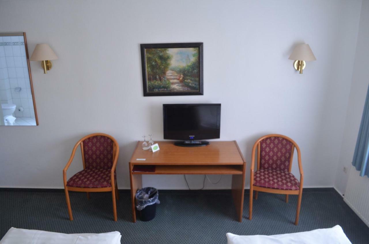 Hotel Zur Post Neubruchhausen Екстер'єр фото